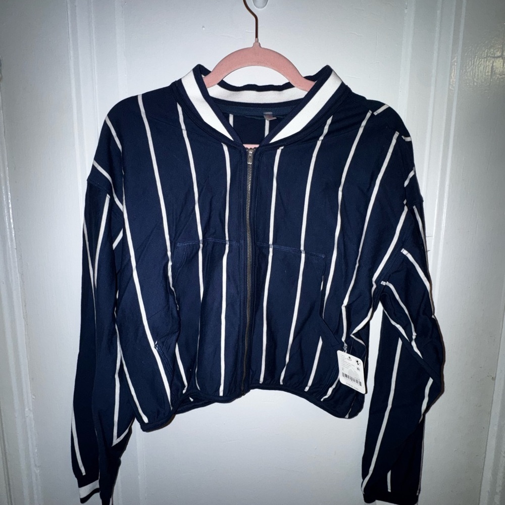 MATCHING SET - NWT - Free People navy and white striped jacket & shorts, size S